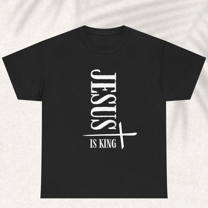 Jesus is king T-shirt
